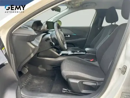 Photo 8 Peugeot 208  Electrique 50 kWh 136ch