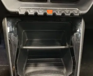 Photo 28 Peugeot 208  BLUEHDI 100 S&S BVM6