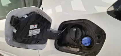 Photo 17 Peugeot 208  BLUEHDI 100 S&S BVM6