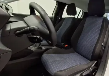 Photo 9 Peugeot 208  BLUEHDI 100 S&S BVM6