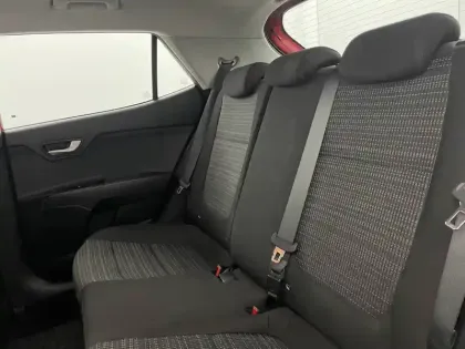 Photo 14 Kia Stonic  1.0 T-GDi 100 ch ISG BVM5