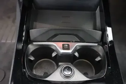 Photo 21 BMW Serie 1 118i 136 ch