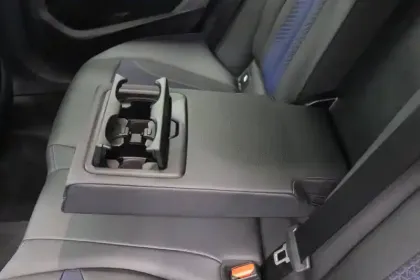 Photo 19 BMW Serie 1 118i 136 ch