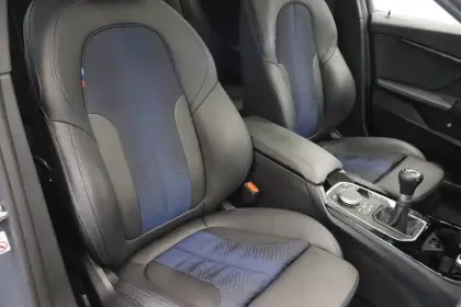 Photo 10 BMW Serie 1 118i 136 ch