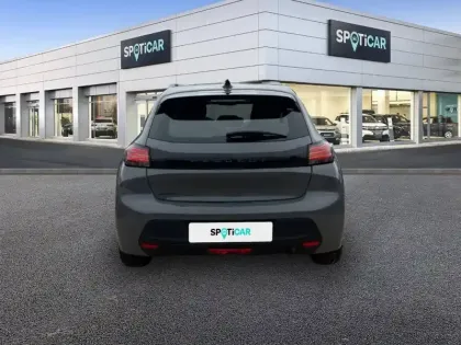 Photo 42 Peugeot 208  PureTech 100 S&S BVM6