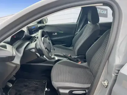 Photo 46 Peugeot 208  PureTech 100 S&S BVM6