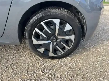 Photo 11 Peugeot 208  PureTech 100 S&S BVM6