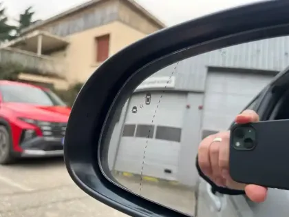 Photo 5 Hyundai Kona  1.6 CRDi 136 DCT-7 Hybrid 48V