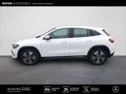 Photo 14 Mercedes GLA  180 7G-DCT