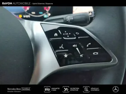 Photo 19 Mercedes GLA  180 7G-DCT