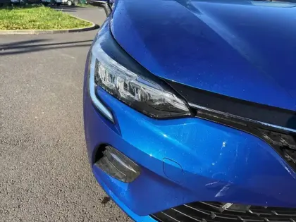 Photo 15 Renault Clio  E-Tech hybride 145