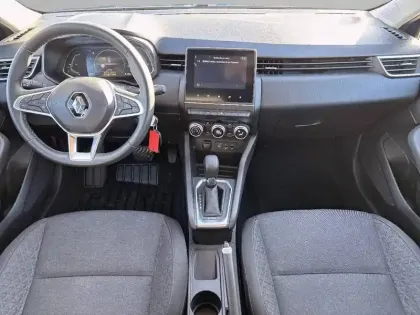 Photo 7 Renault Clio  E-Tech hybride 145