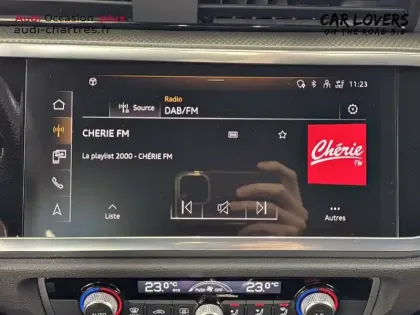 Photo 12 Audi Q3  35 TFSI 150 ch S tronic 7