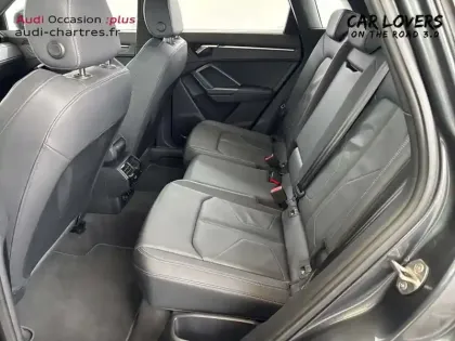 Photo 14 Audi Q3  35 TFSI 150 ch S tronic 7