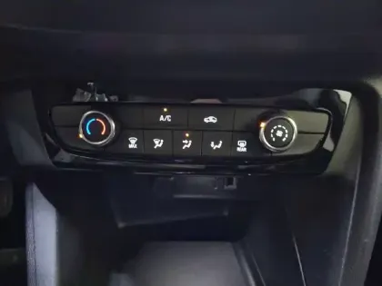 Photo 24 Opel Corsa  1.2 Turbo 100 ch BVM6