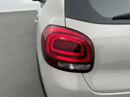 Photo 16 Citroën C3  PureTech 83 S&S BVM5