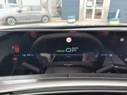 Photo 49 Peugeot 3008  Plug-in Hybrid 195 e-DCS7