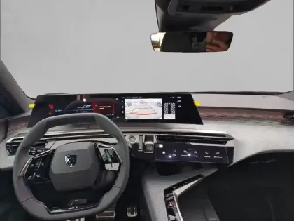 Photo 47 Peugeot 3008  Plug-in Hybrid 195 e-DCS7