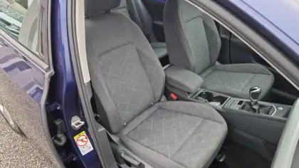 Photo 24 Volkswagen Golf  1.0 TSI OPF 110 BVM6