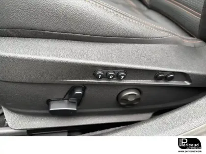 Photo 9 Alfa Romeo Giulia  2.2 210 ch AT8 Q4