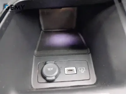 Photo 19 Peugeot 308  SW BlueHDi 130ch S&S EAT8