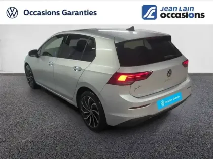 Photo 10 Volkswagen Golf  1.0 eTSI OPF 110 DSG7