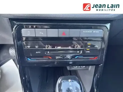 Photo 13 Volkswagen T-cross  1.0 TSI 116 Start/Stop DSG7