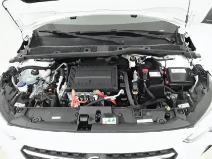 Photo 26 Opel Corsa  Electrique 136 ch & Batterie 50 kWh