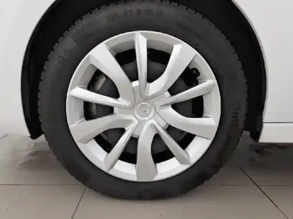 Photo 12 Opel Corsa  Electrique 136 ch & Batterie 50 kWh