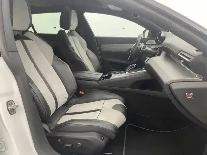 Photo 25 Peugeot 508  SW Hybrid 225 e-EAT8