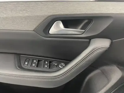 Photo 27 Peugeot 508  SW Hybrid 225 e-EAT8