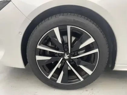 Photo 16 Peugeot 508  SW Hybrid 225 e-EAT8