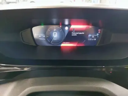 Photo 9 Peugeot 308  BlueHDi 130ch S&S EAT8