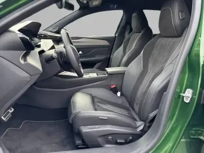 Photo 10 Peugeot 308  PureTech 130ch S&S EAT8