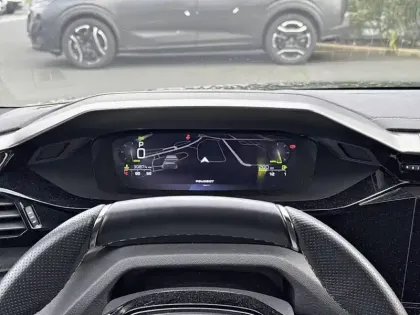 Photo 9 Peugeot 308  PureTech 130ch S&S EAT8