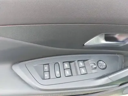 Photo 17 Peugeot 308  BlueHDi 130ch S&S BVM6