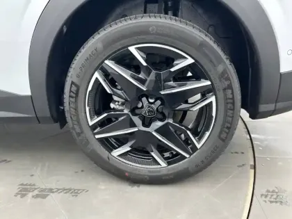 Photo 12 Peugeot 3008  Hybrid 145 e-DCS6