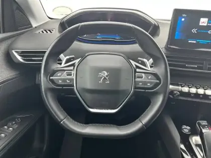 Photo 8 Peugeot 3008  Puretech 130ch S&S EAT8
