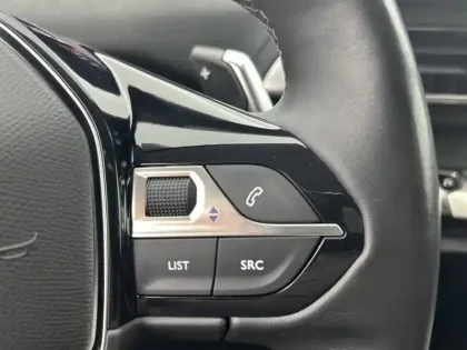 Photo 25 Peugeot 3008  Puretech 130ch S&S EAT8