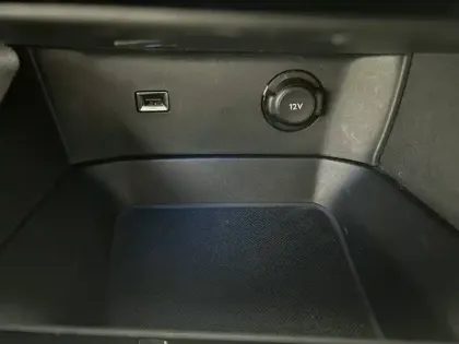 Photo 29 Peugeot 3008  Puretech 130ch S&S EAT8