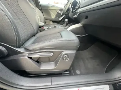 Photo 21 Audi Q2  35 TFSI 150 S tronic 7