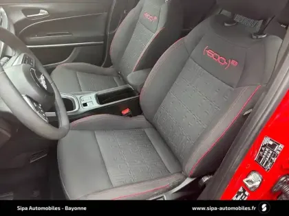 Photo 8 Fiat 600 e 54 kWh 156 ch