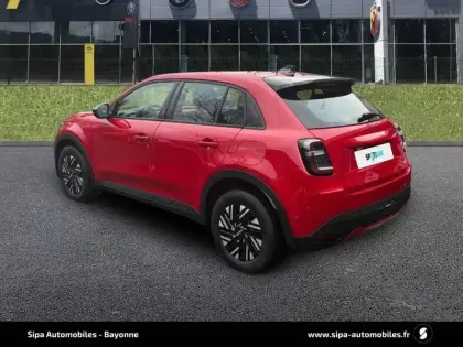 Photo 37 Fiat 600 e 54 kWh 156 ch