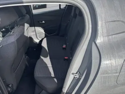 Photo 10 Peugeot 208  PureTech 100 S&S BVM6