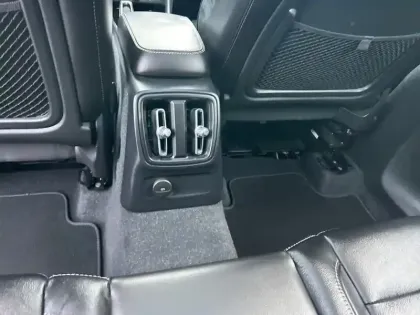 Photo 9 Volvo Xc40  T4 Recharge 129+82 ch DCT7