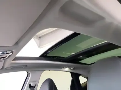 Photo 13 Hyundai Tucson  1.6 T-GDI 230 Hybrid BVA6