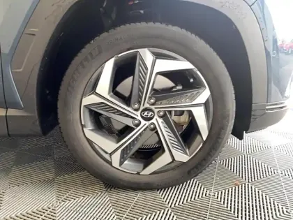 Photo 23 Hyundai Tucson  1.6 T-GDI 230 Hybrid BVA6