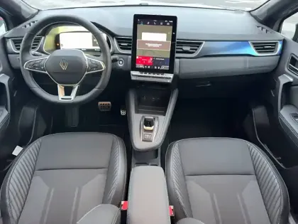 Photo 5 Renault Captur  E-Tech full hybrid 160 ch