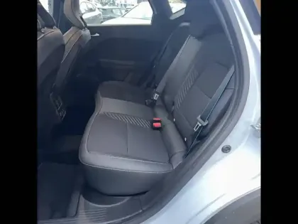 Photo 9 Renault Captur  E-Tech full hybrid 160 ch