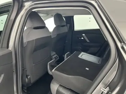 Photo 40 Citroën C4  PureTech 130 S&S EAT8